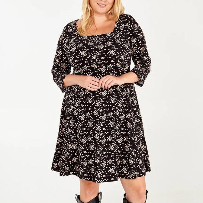 Amelia - Floral Swing Dress - Curve Range